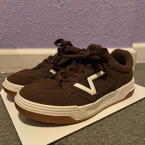 Vans Women's Brown and White Sneakers